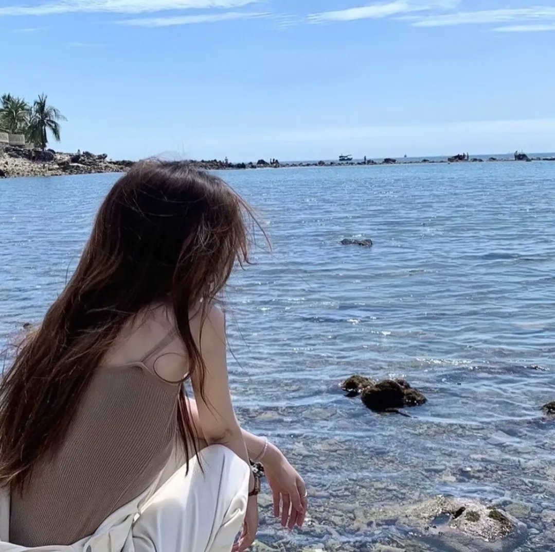 几近完美海报